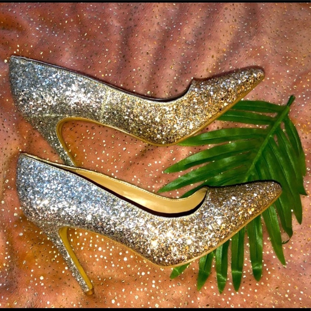 ✨ Gold silver glitter pump heels